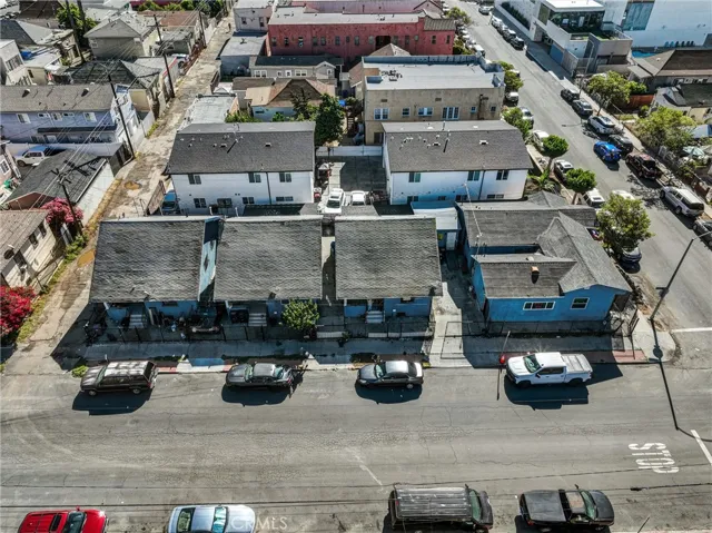 Ariel view, all 5 units