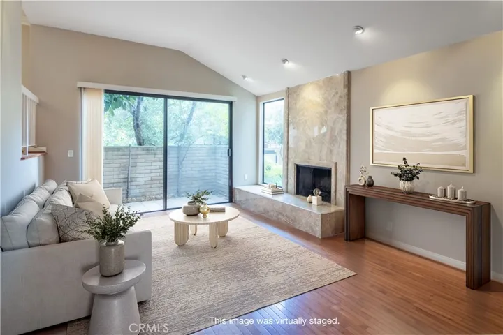 Living room - formal (virtually staged)