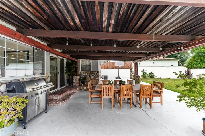 609 S Almirante, West Covina, California 91791