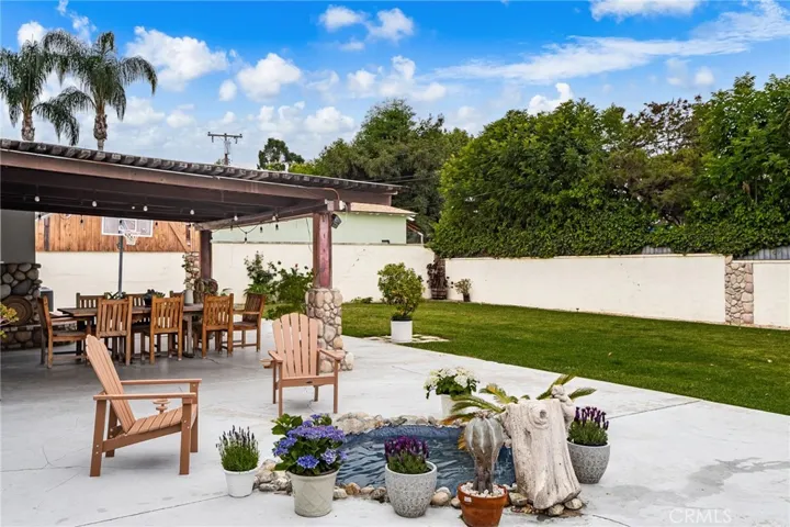 609 S Almirante, West Covina, California 91791