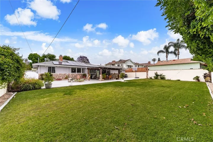 609 S Almirante, West Covina, California 91791