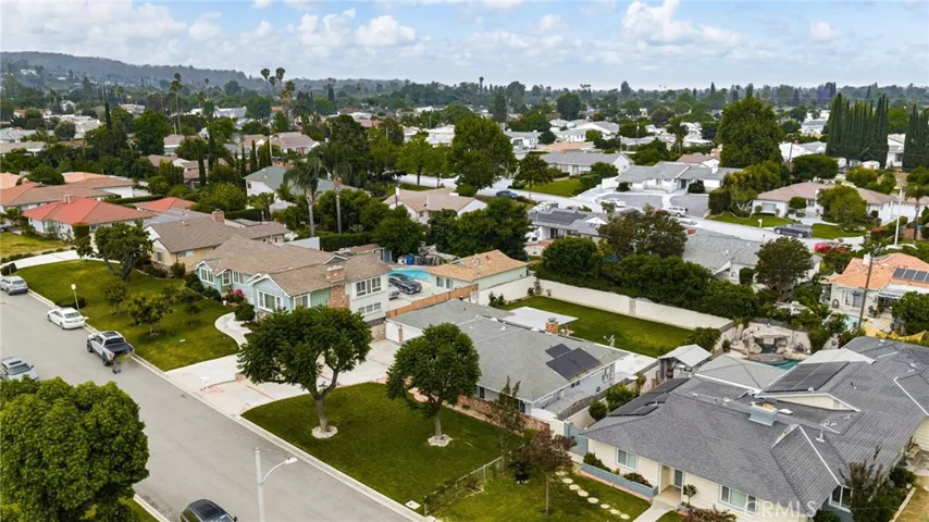 609 S Almirante, West Covina, California 91791