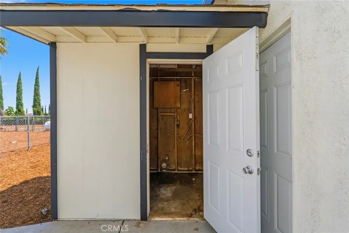 Outdoor storage/laundry