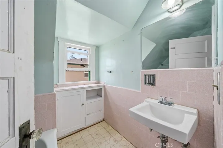 1262 Mill Street, San Luis Obispo, California 93401