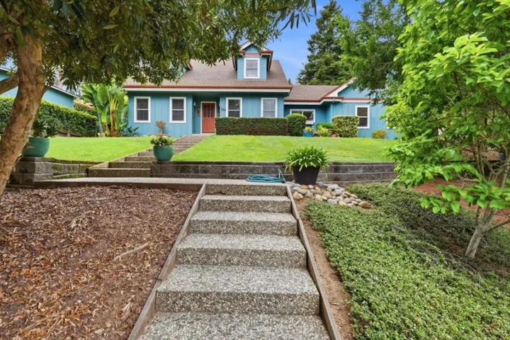 585 Calle Del Sol, Aptos, California 95003