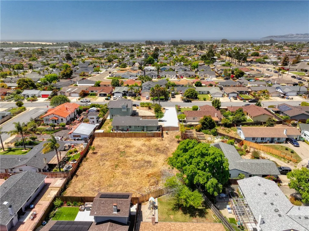 The second lot has been cleared and ready for the new Owner. the second lot i 11,214 square feet/0.26 of an acre