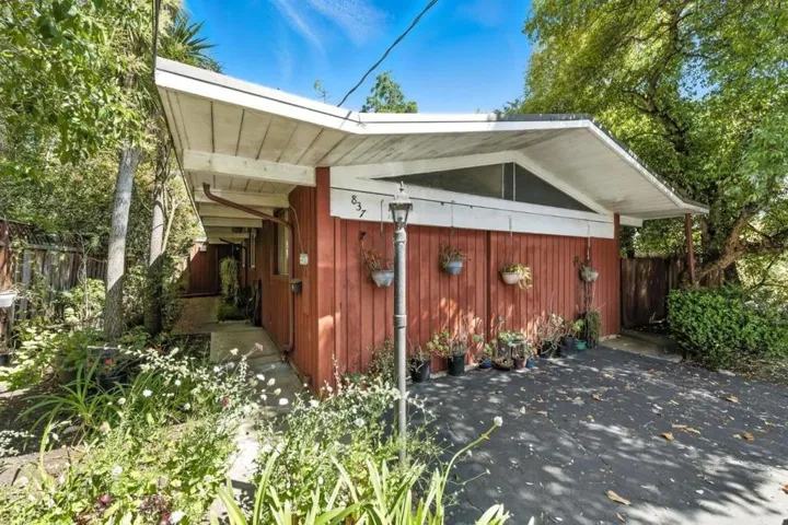 837 Sutter Avenue, Palo Alto, California 94303