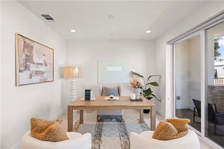 645 W 17th, Costa Mesa, California 92627