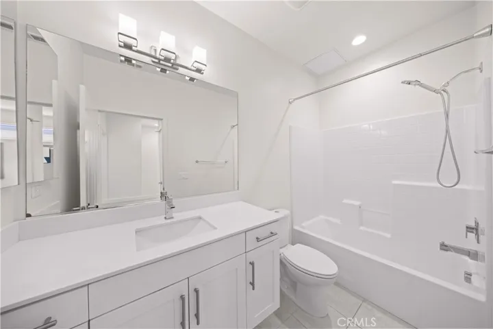 645 W 17th, Costa Mesa, California 92627