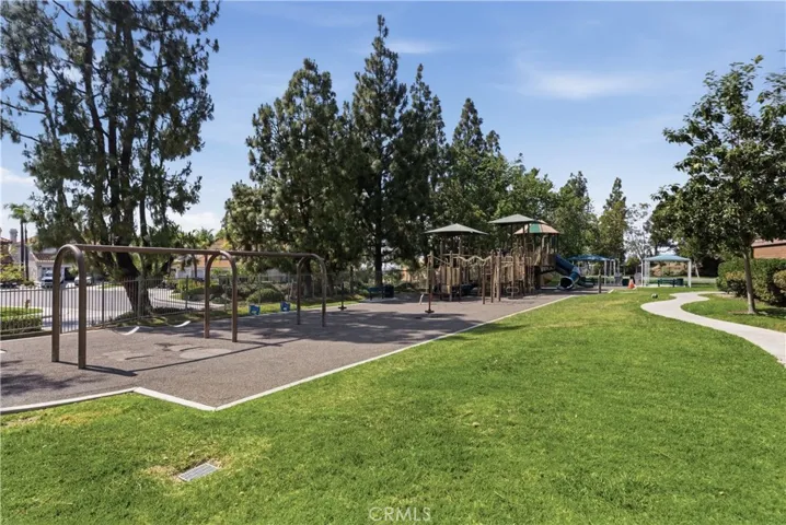 Resort-style community amenities including pools, spa, tennis courts, basketball court, playground, gym, clubhouse, and more.