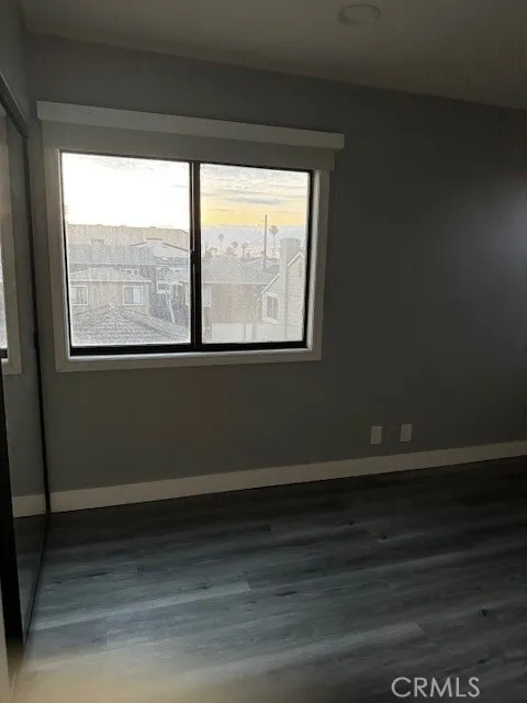 Second bedroom/office