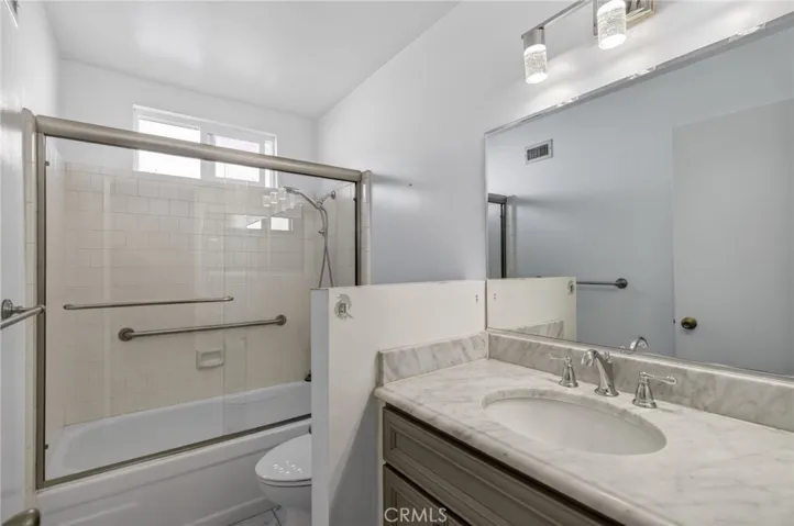 22155 De Berry Street, Grand Terrace, California 92324