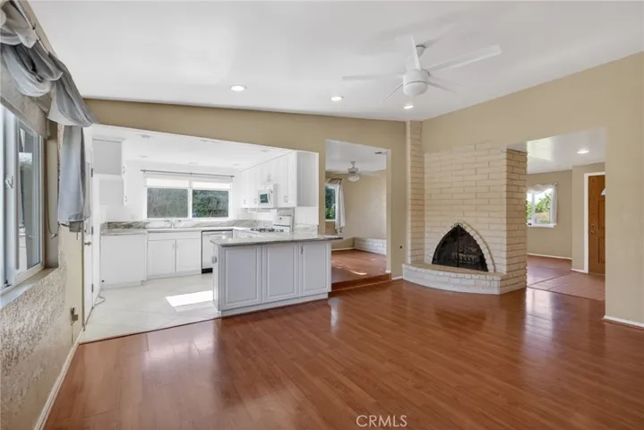22155 De Berry Street, Grand Terrace, California 92324