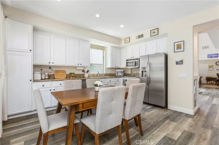 Kitchen with dining table