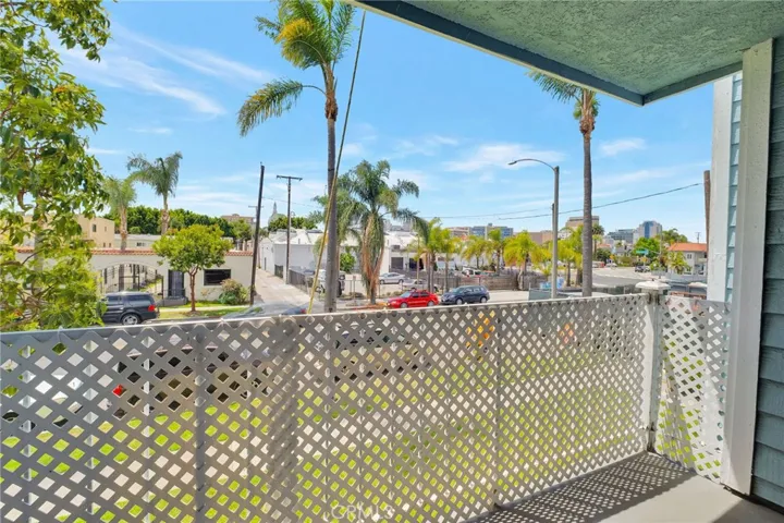 955 E 3rd 202, Long Beach, California 90802