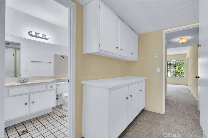 955 E 3rd 202, Long Beach, California 90802