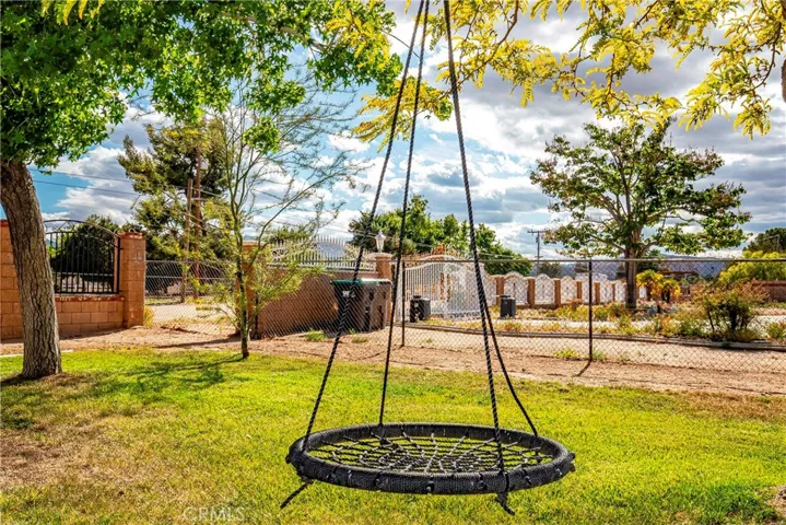 front yard screen