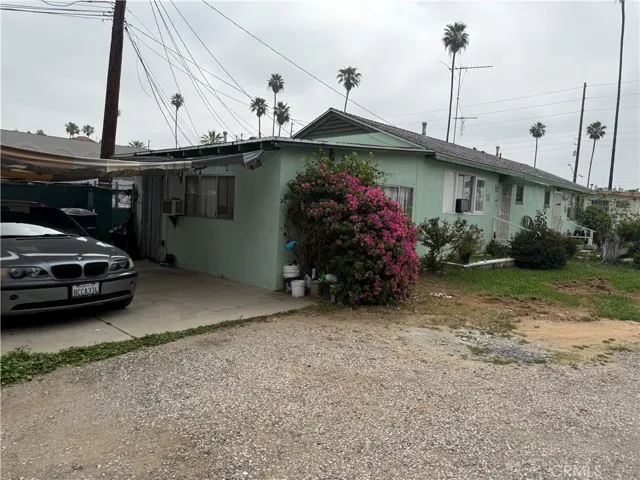 10611 Magnolia Avenue, Riverside, California 92505