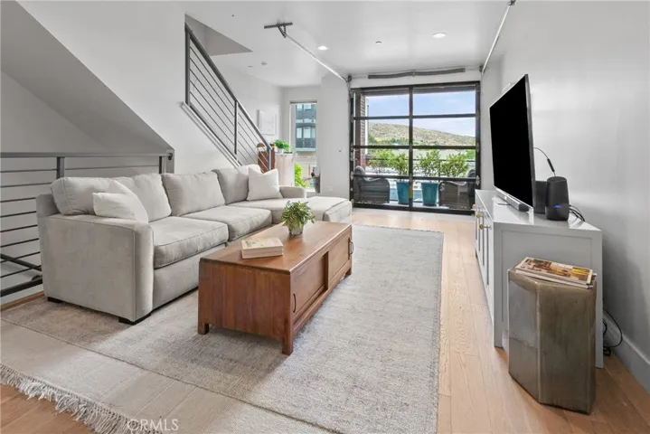 2460 Victoria 102, San Luis Obispo, California 93401