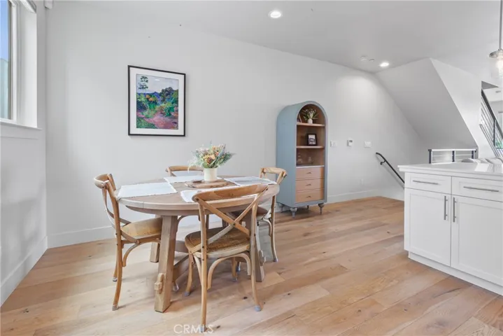 2460 Victoria 102, San Luis Obispo, California 93401