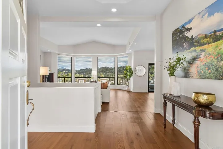 943 Dennstedt Place, El Cajon, California 92020