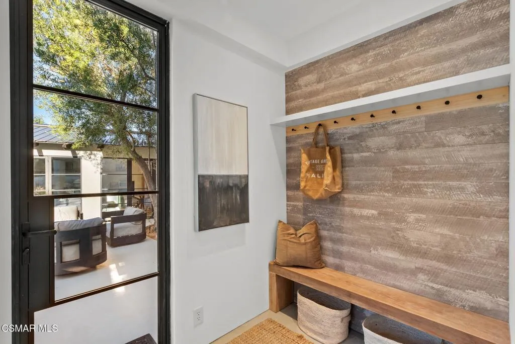79-web-or-mls-DSC05846 79-web-or-mls-DSC05846
