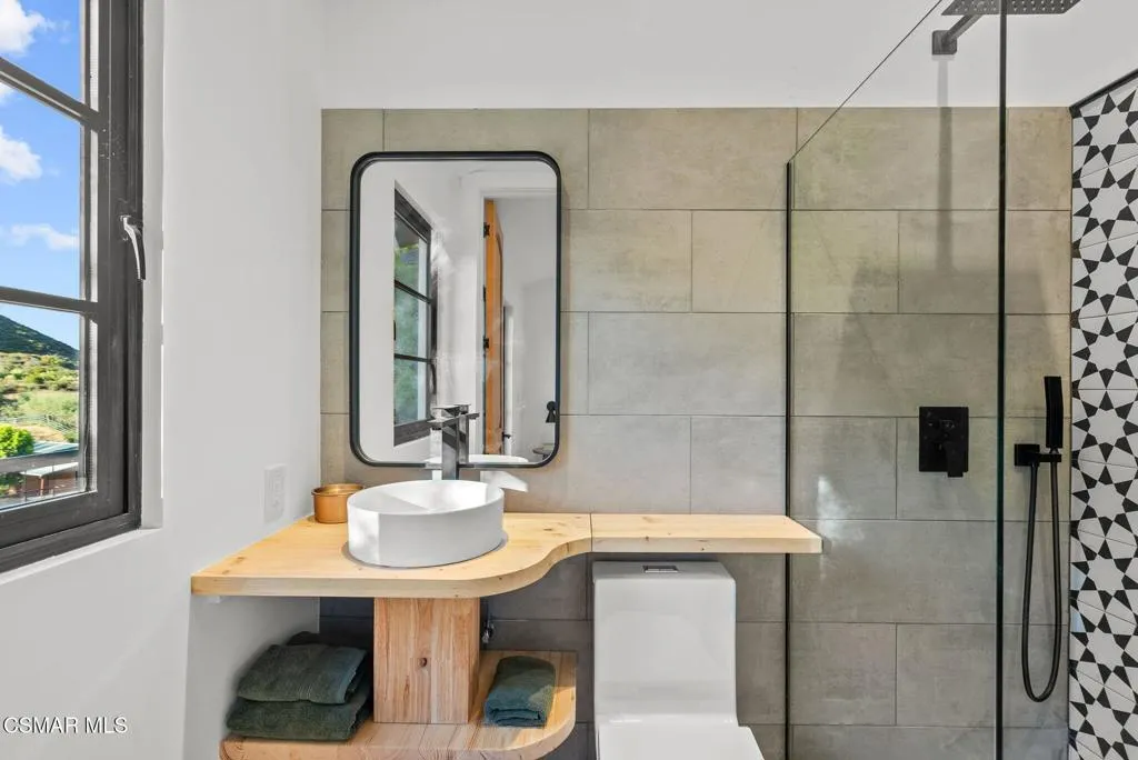 93-web-or-mls-DSC05917 93-web-or-mls-DSC05917