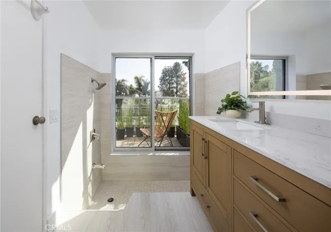 1452 Cloyden Road, North Tustin, California 92705