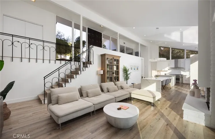 1452 Cloyden Road, North Tustin, California 92705