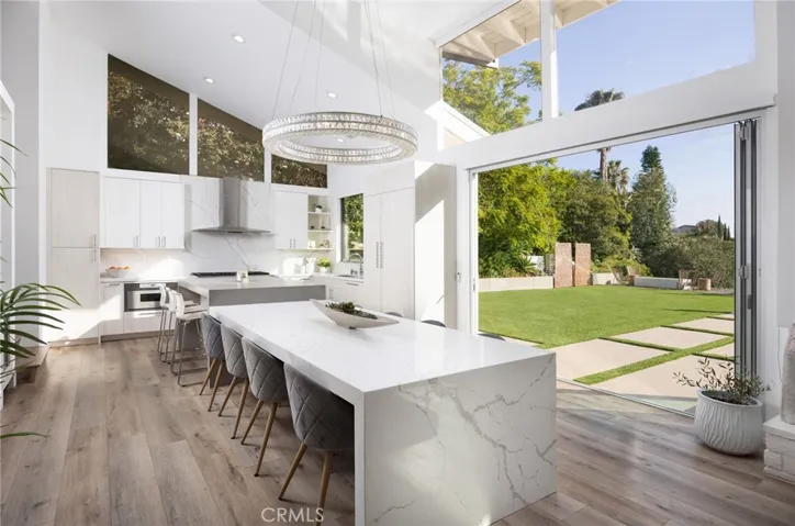 1452 Cloyden Road, North Tustin, California 92705