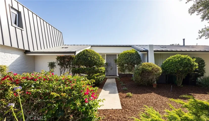 1452 Cloyden Road, North Tustin, California 92705