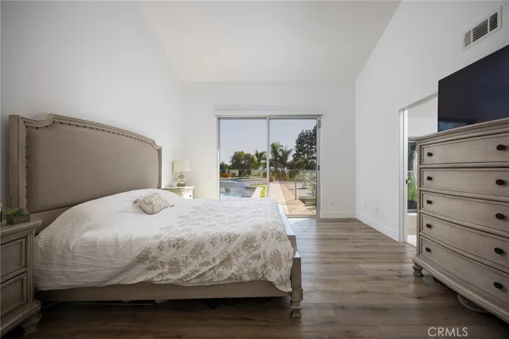 1452 Cloyden Road, North Tustin, California 92705
