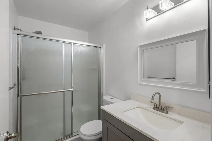 39107 Bathroom 2