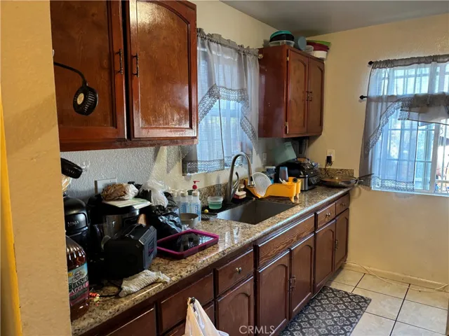 9313 Hickory, Los Angeles, California 90002