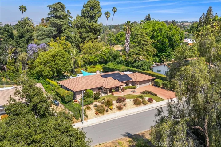 1405 Sterling Road, Redlands, California 92373