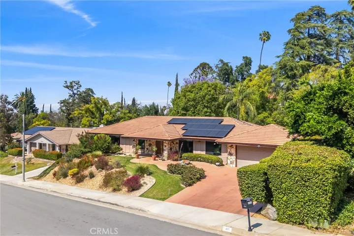 1405 Sterling Road, Redlands, California 92373
