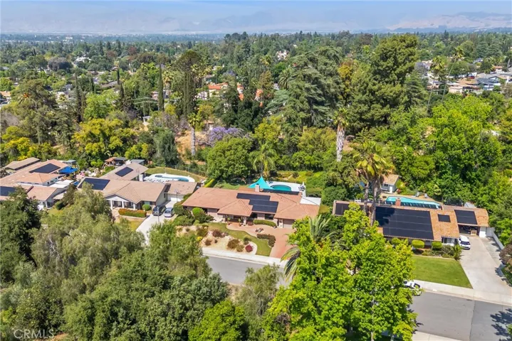 1405 Sterling Road, Redlands, California 92373