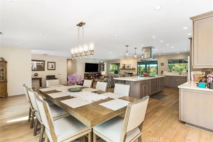 1405 Sterling Road, Redlands, California 92373