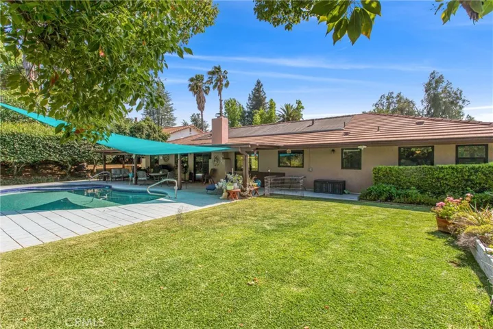 1405 Sterling Road, Redlands, California 92373