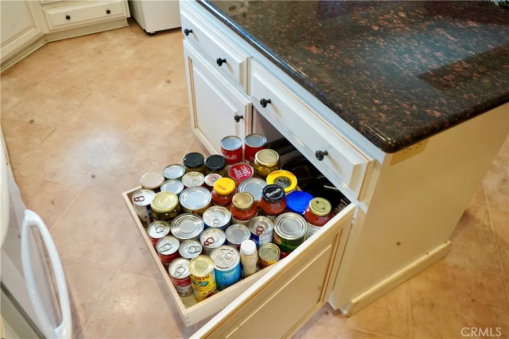 pull out drawer