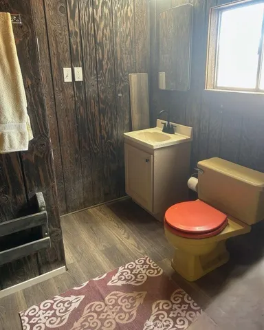 Full bathroom with shower, toilet and sink