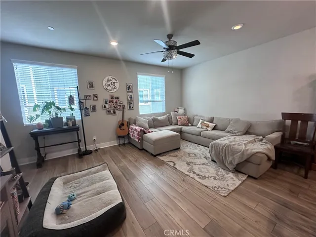 1447 Sea, San Pedro, California 90732