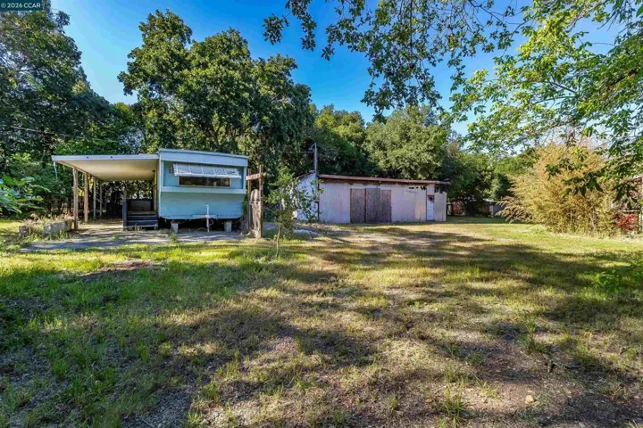 19317 Olive Ave, Sonoma, California 95476
