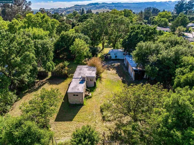 19317 Olive Ave, Sonoma, California 95476