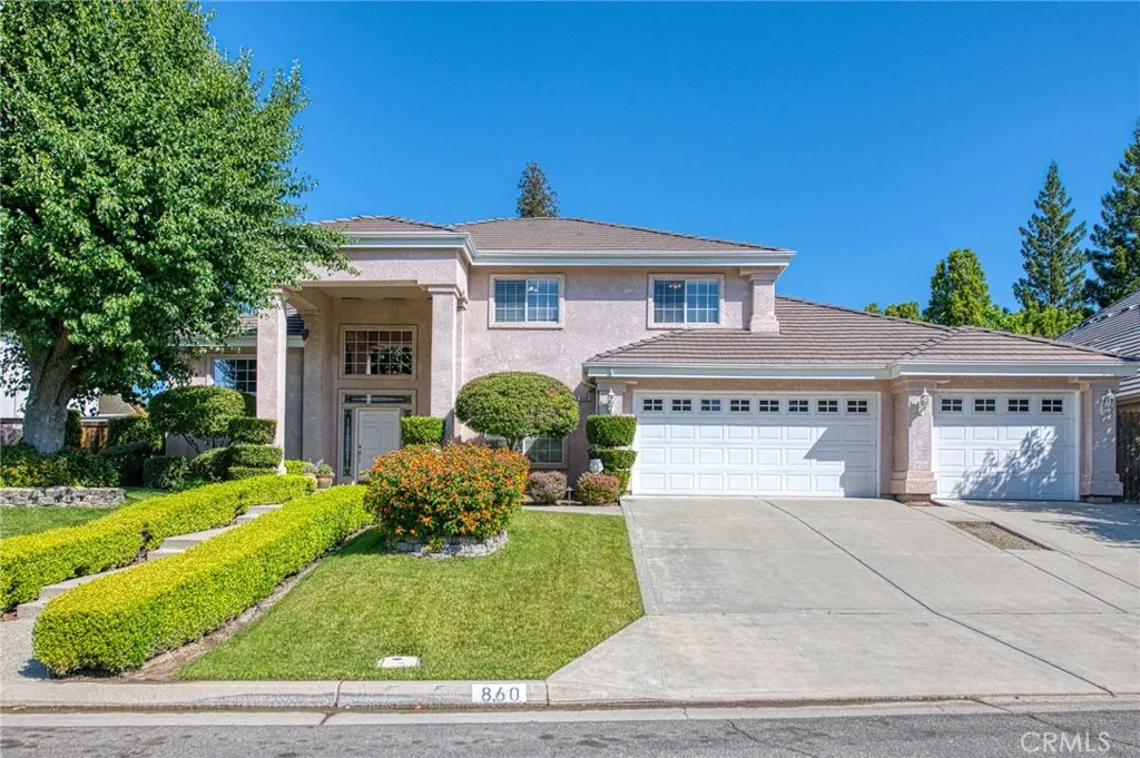 860 E Dartmouth