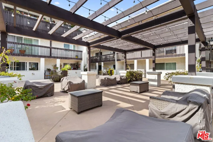 Guest Area