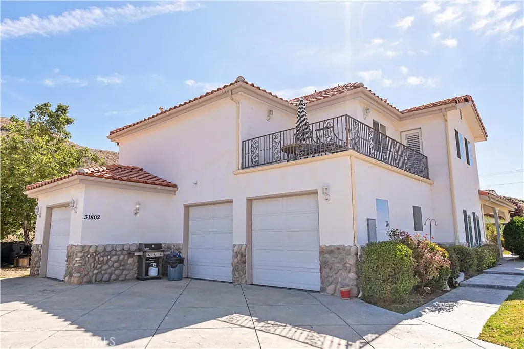 31802 Lawson Road, Acton, California 93510 — photo 4