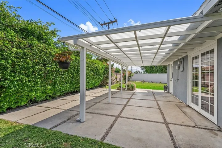 1566 Corsica Place, Costa Mesa, California 92626
