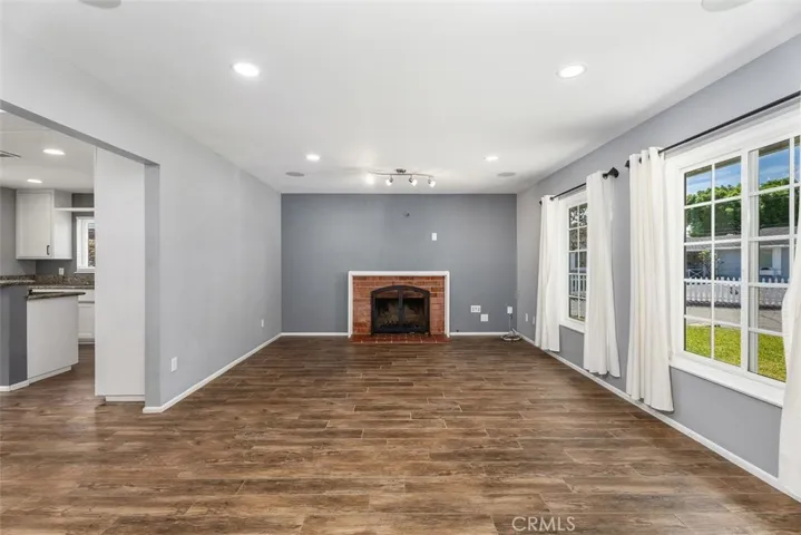 1566 Corsica Place, Costa Mesa, California 92626