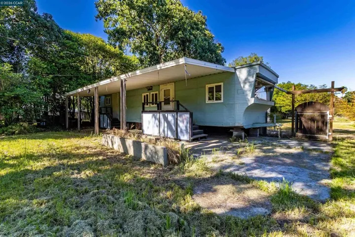19317 Olive Ave, Sonoma, California 95476